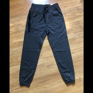 American Eagle joggers. AEACTIVE